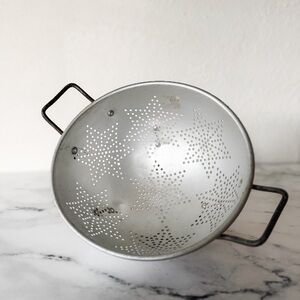 Vintage Mirro Aluminum Metal Colander with Star Design